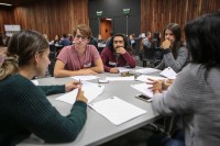 Taller práctico de entrevistas grupales